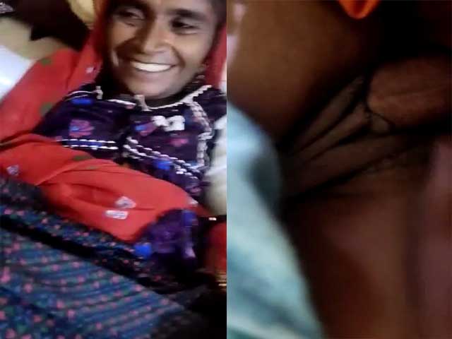 Dehati sex video of aunty fuck by her neighbor